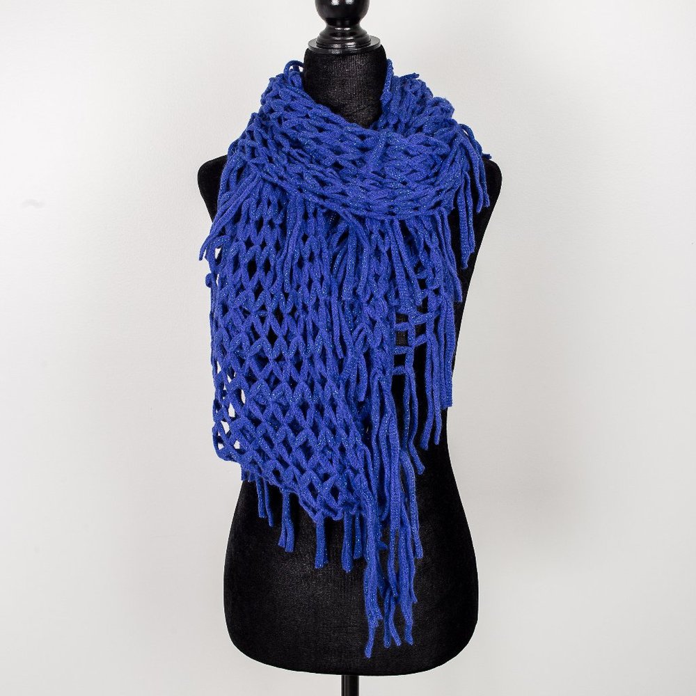 NWT K.I.T sparkly weave scarf